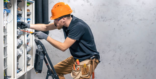 Best Commercial Electrician Services  in White Island Shores, MA